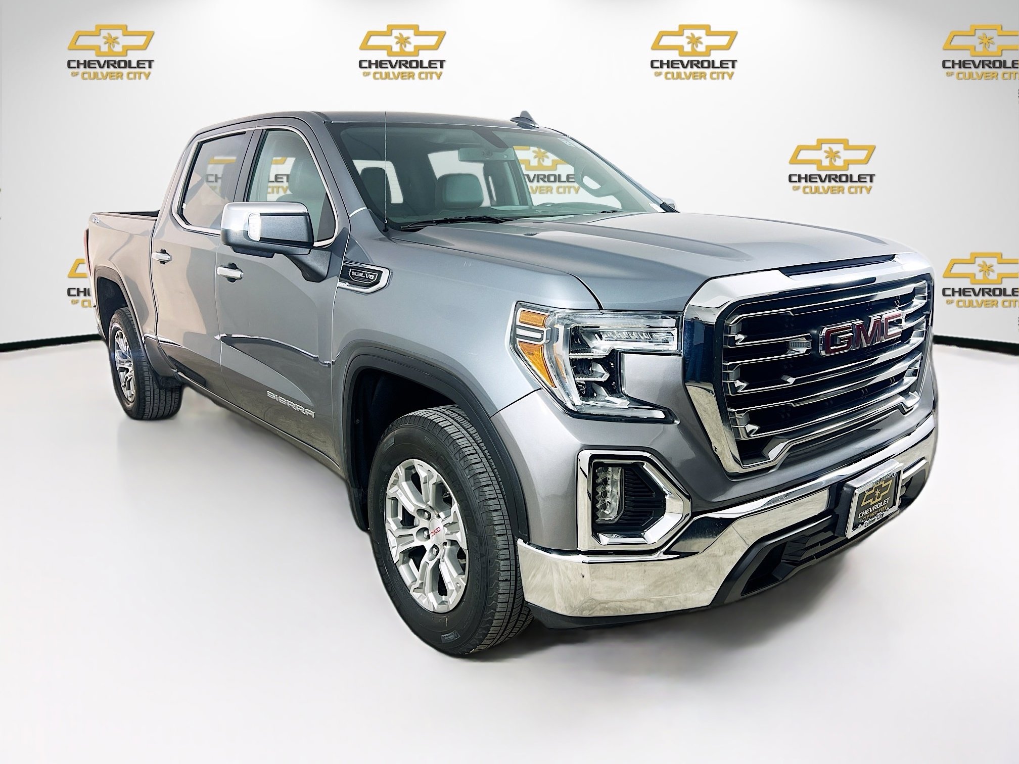 2020 GMC Sierra 1500 SLT's photo