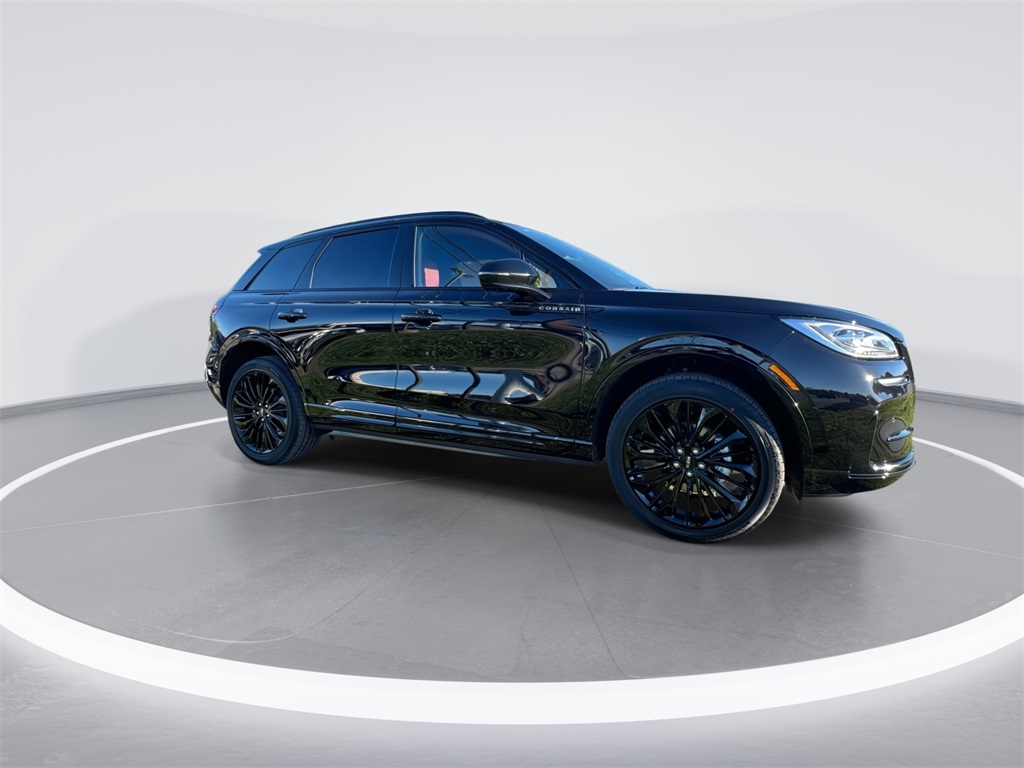 2026 Lincoln Corsair Reserve photo 2