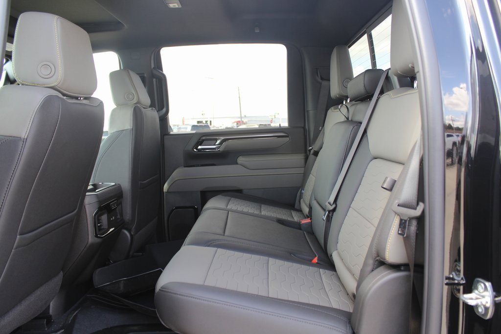 2026 Chevrolet Silverado 2500HD ZR2 photo 8