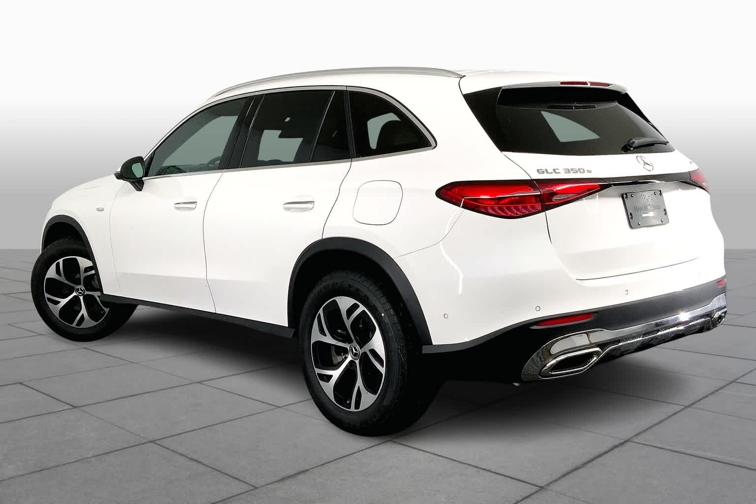 2025 Mercedes Benz GLC 350e 4MATIC photo 4