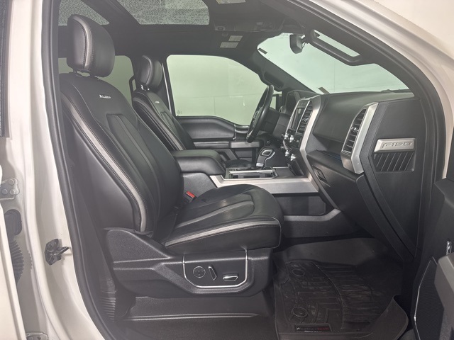 2018 Ford F-150 Platinum photo 4