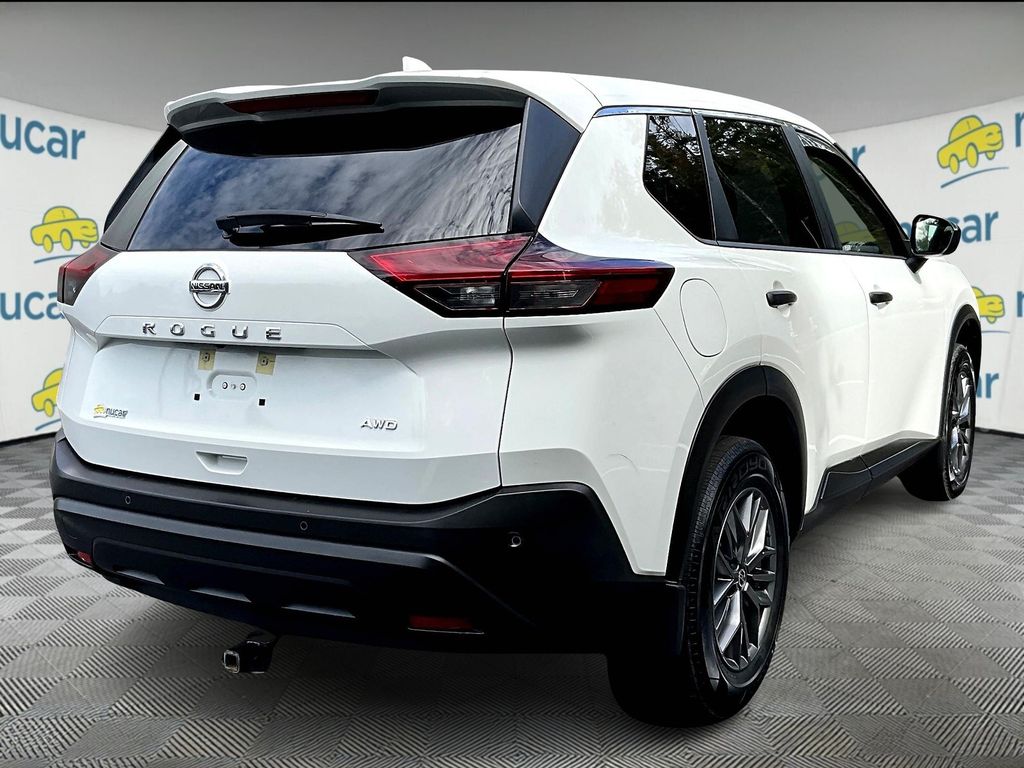 2021 Nissan Rogue S photo 7