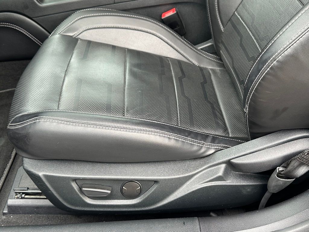 2022 Ford Mustang GT Premium photo 21