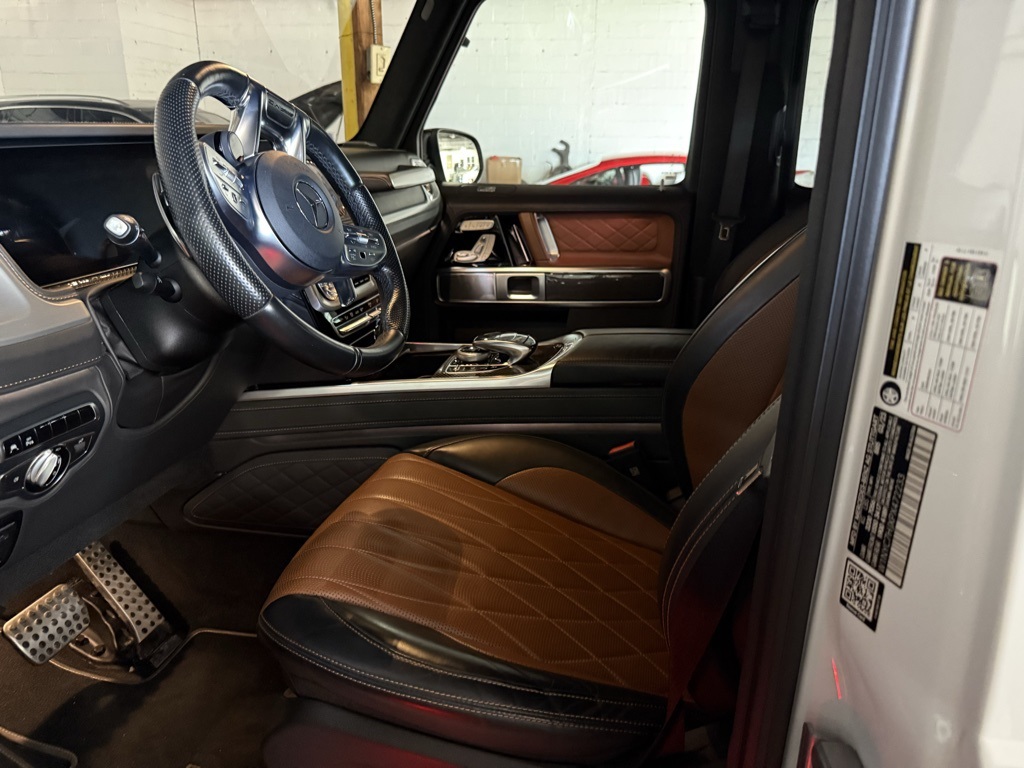 2023 Mercedes Benz G AMG 63 photo 2