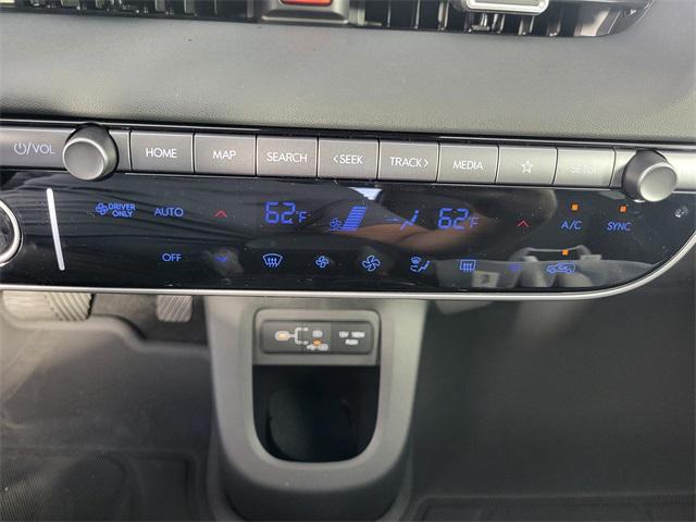 2025 Hyundai Ioniq 5 SE photo 22