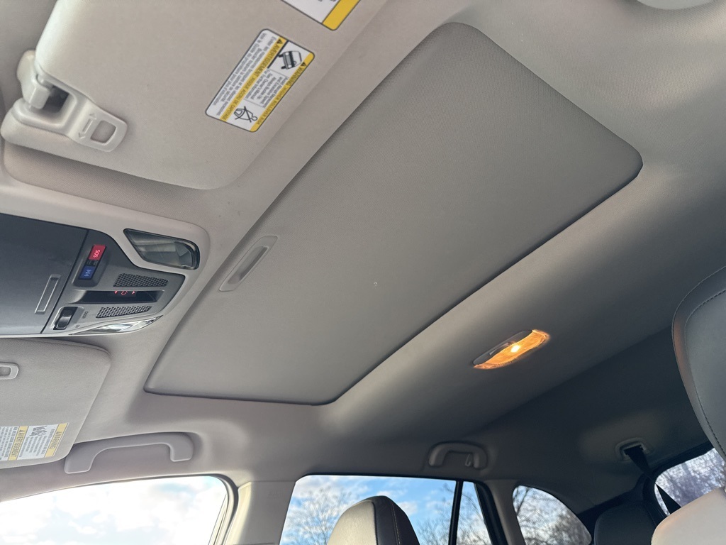 2020 Subaru Outback Onyx Edition XT photo 4