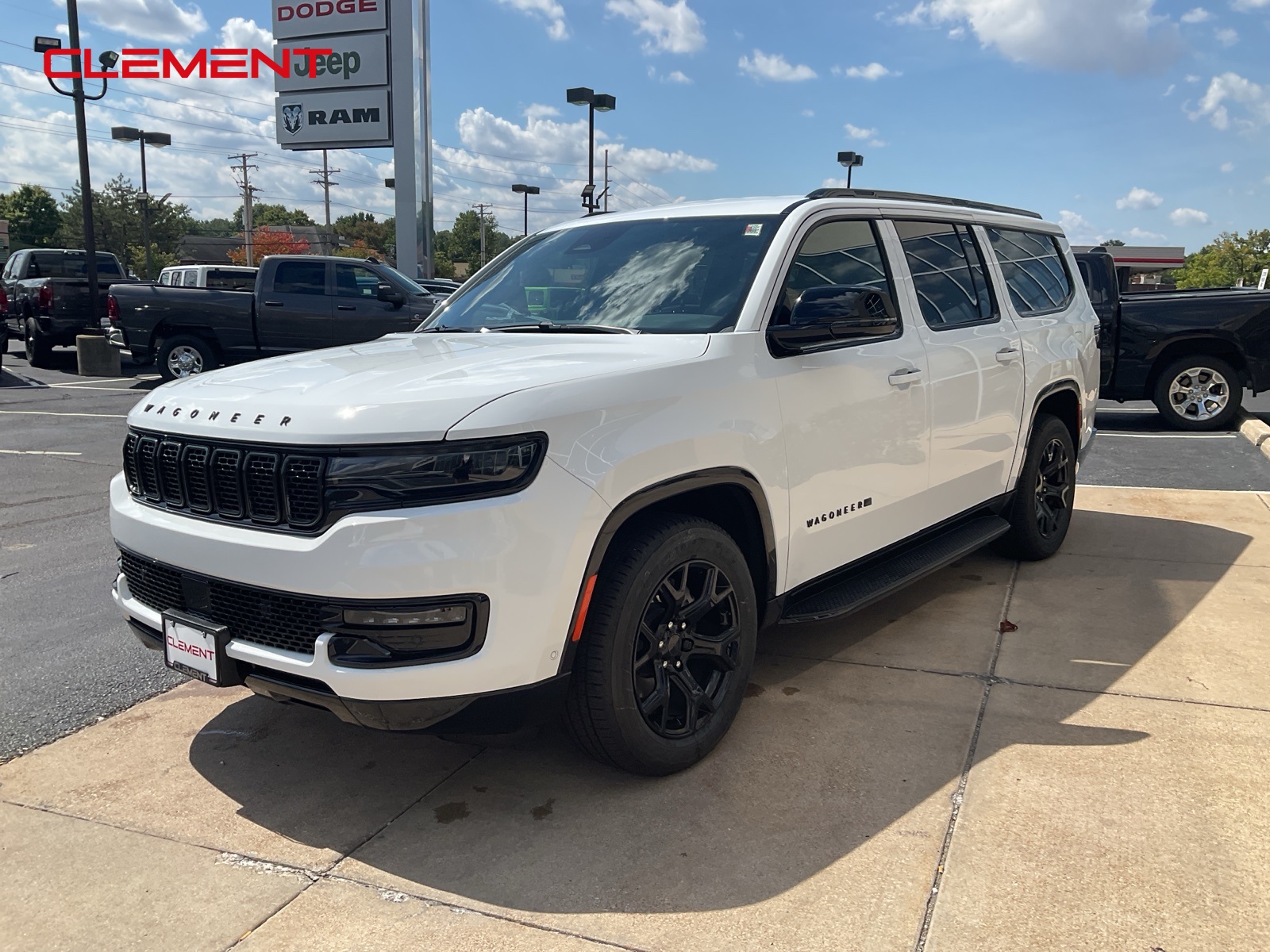 2025 Jeep Wagoneer L Series II's photo