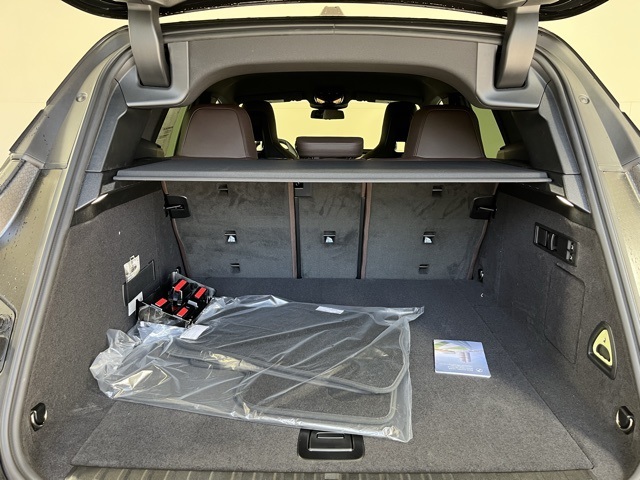 2026 Bmw iX photo 18