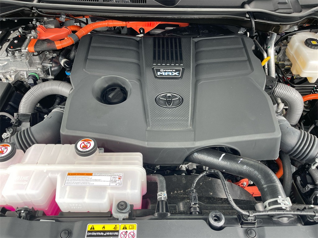2025 Toyota Sequoia Platinum photo 34