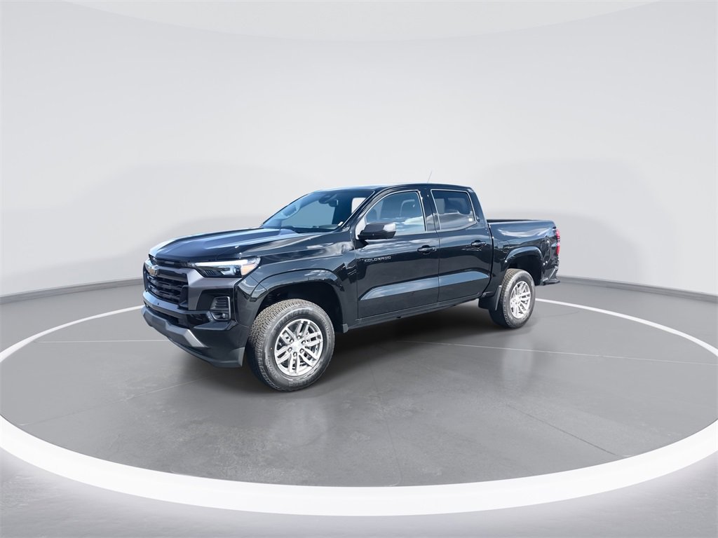 2026 Chevrolet Colorado LT photo 3