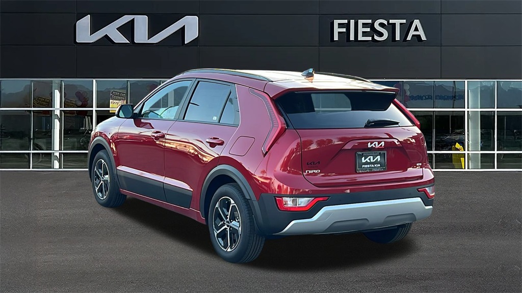 2025 Kia Niro EX photo 2
