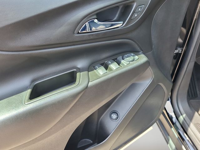 2022 Chevrolet Equinox LT photo 10