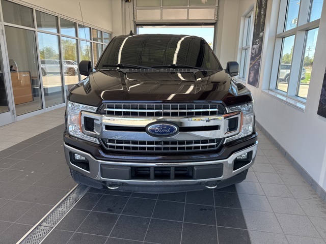 2019 Ford F-150 XLT photo 2