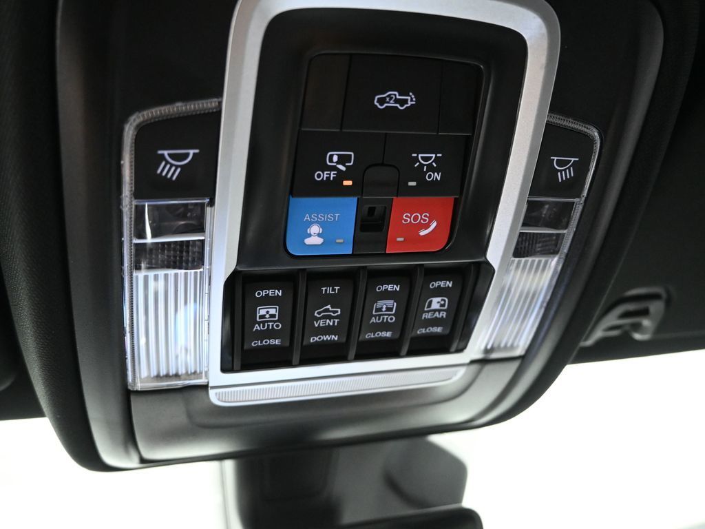 2026 Ram 1500 Laramie photo 20