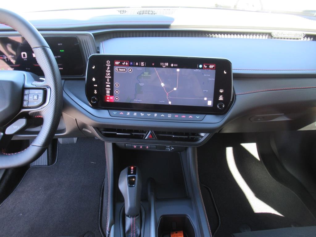 2025 Dodge Charger R/T photo 18