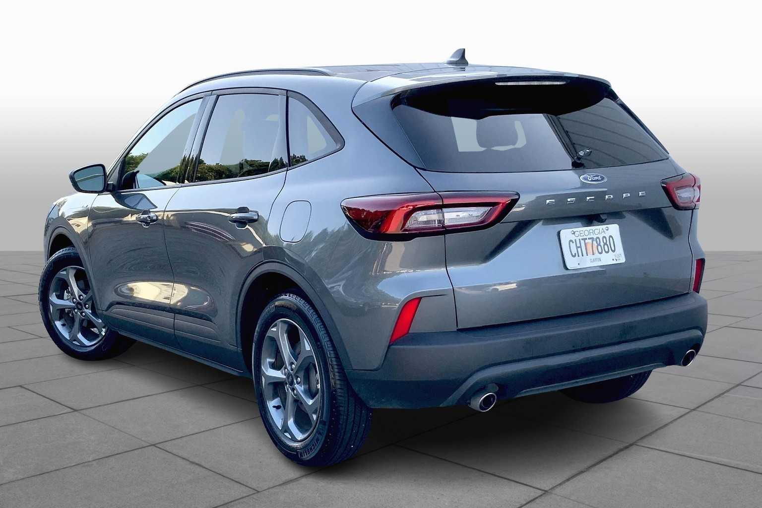 2025 Ford Escape ST-Line photo 10