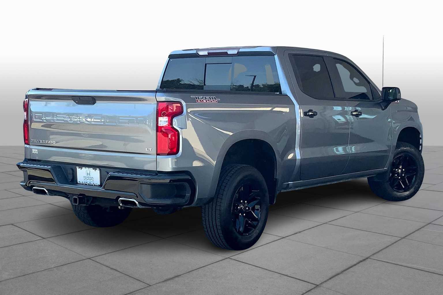 2019 Chevrolet Silverado 1500 LT Trail Boss photo 11