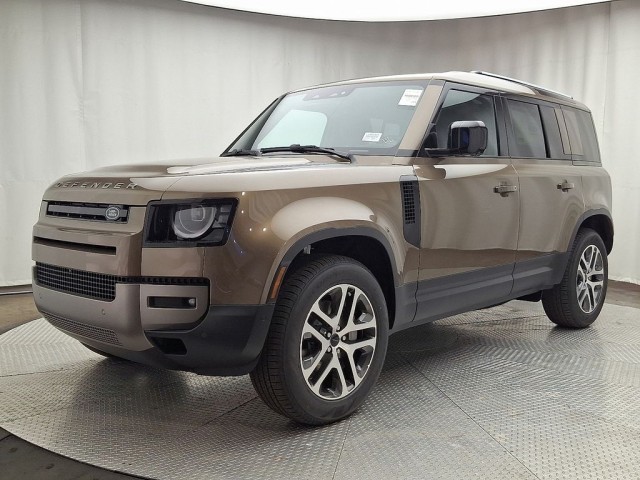 新品未開封Land Rover Epic New Defender 新品未開封Land Rover Epic New Defender Land Rover Is Asking a ,000