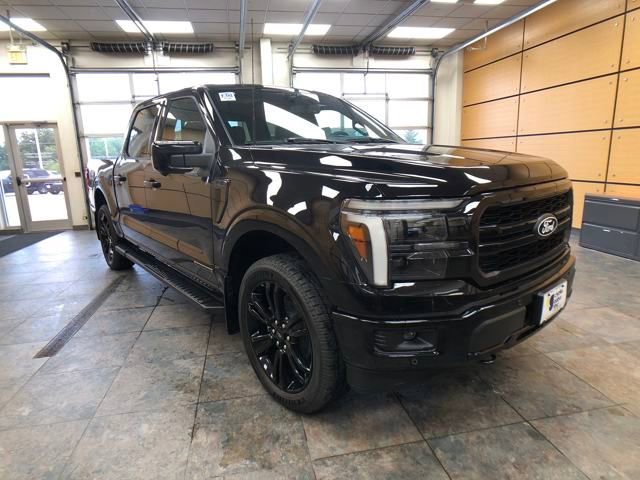 2025 Ford F-150 Lariat photo 2