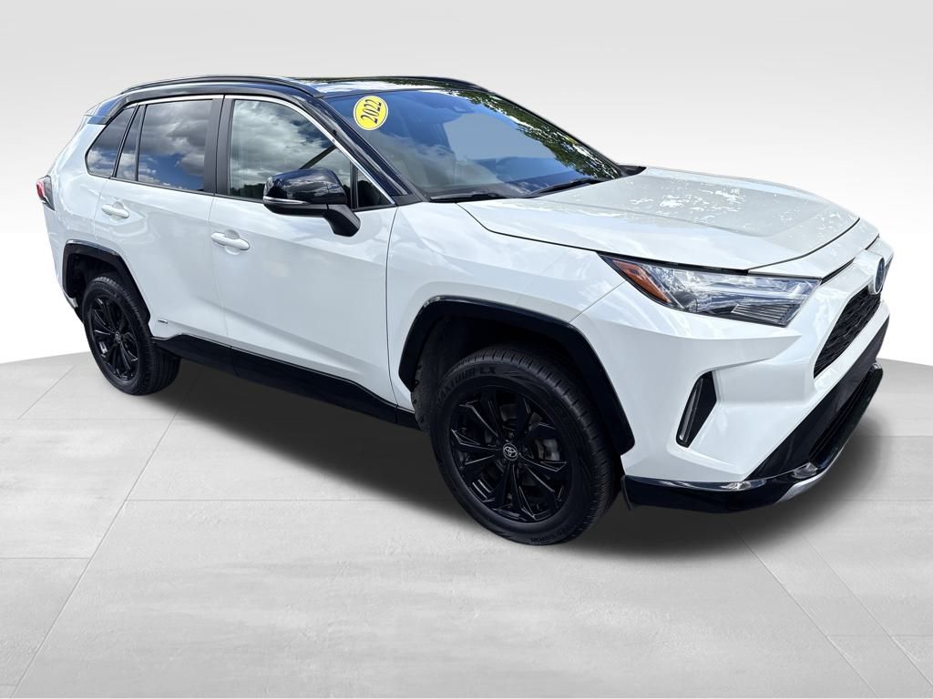 2022 Toyota RAV4 Hybrid XSE photo 7