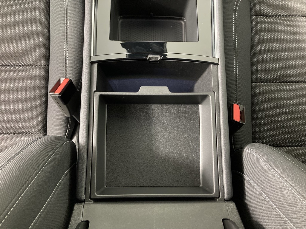 2026 Chevrolet Traverse photo 9