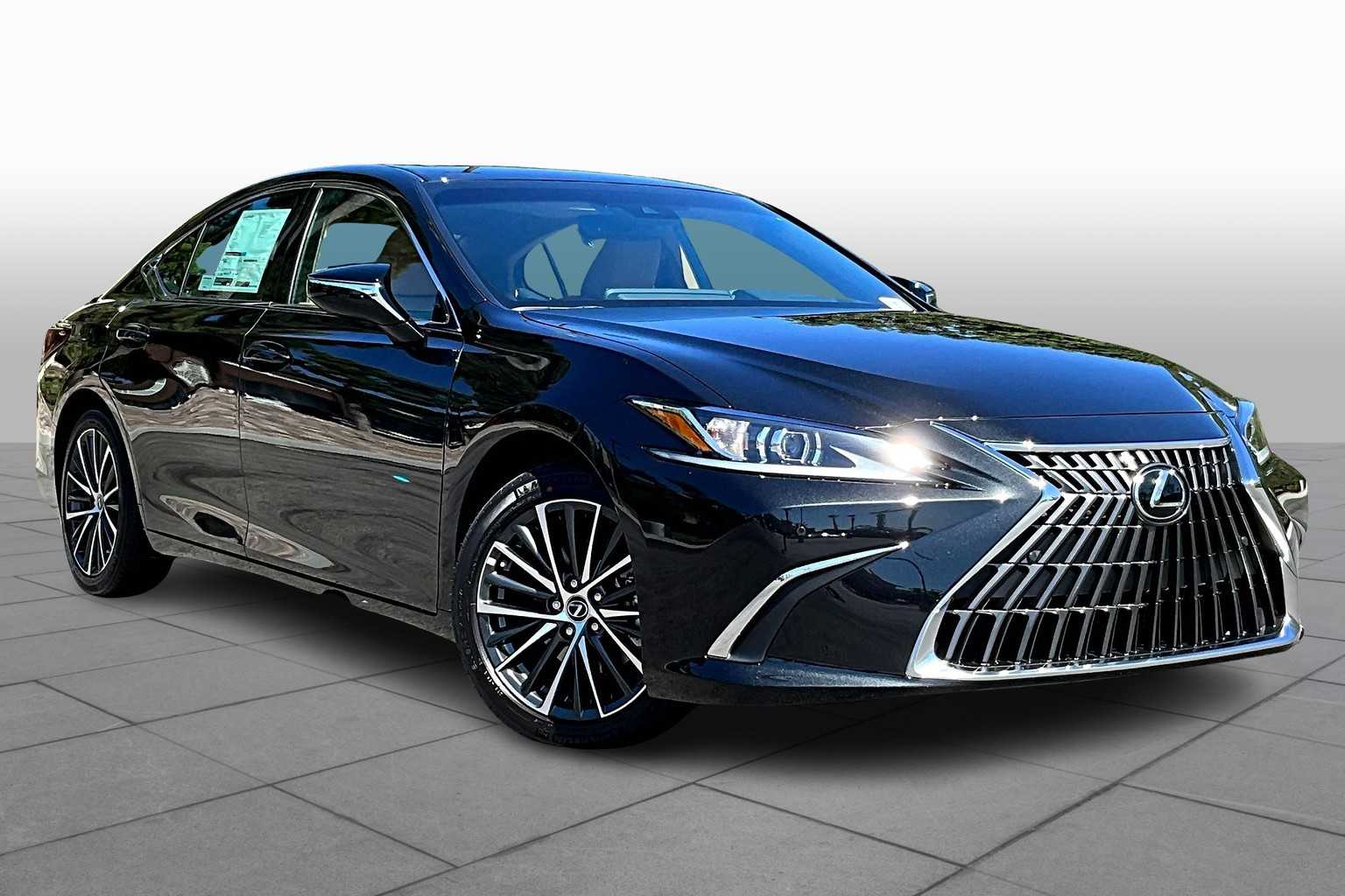 2025 Lexus ES 300h photo 2