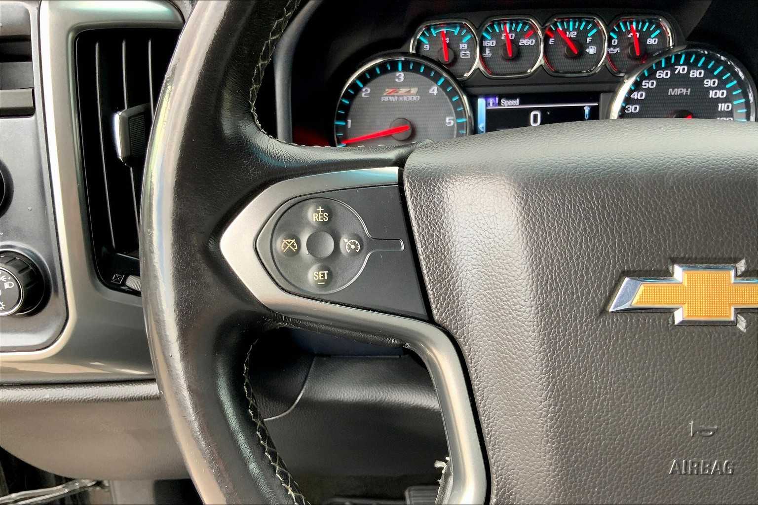 2018 Chevrolet Silverado 1500 LT photo 21