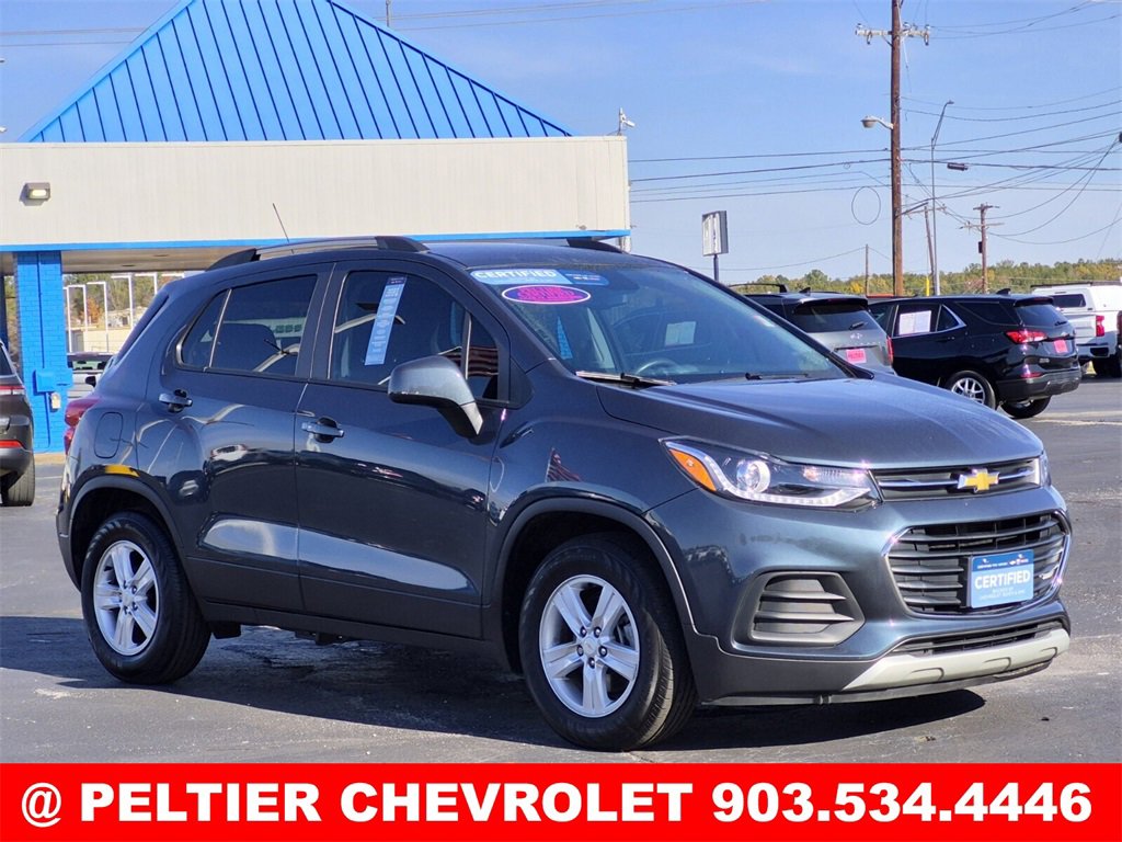 2022 Chevrolet Trax LT's photo