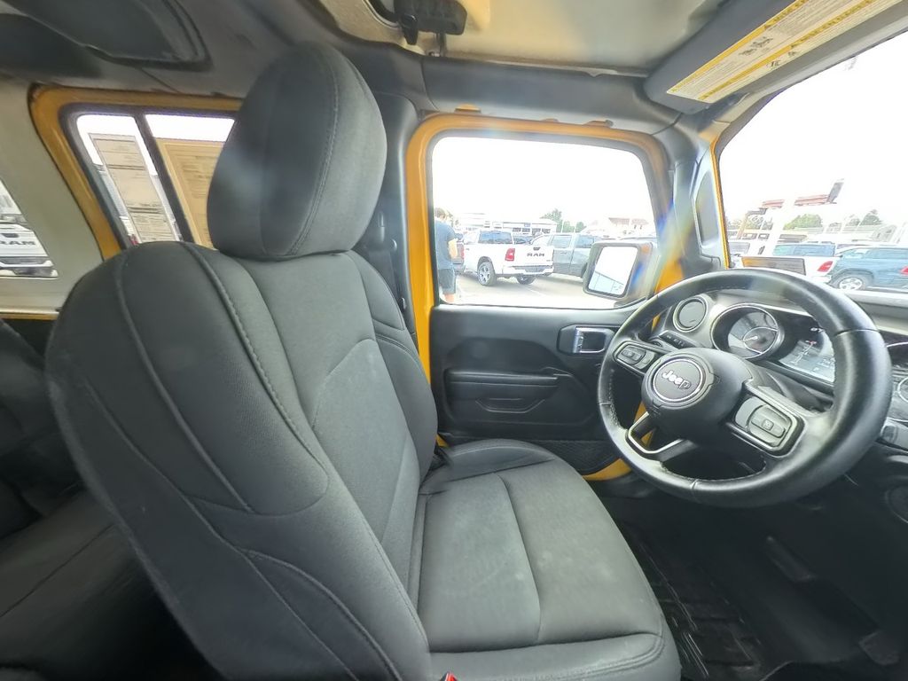 2019 Jeep Wrangler Unlimited Sport S photo 21
