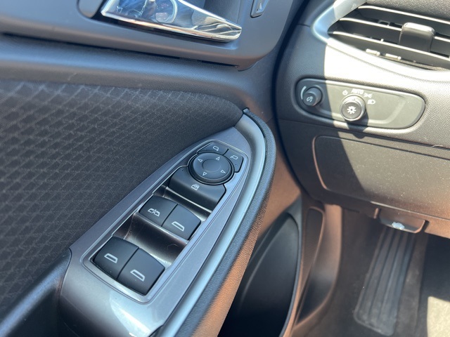 2023 Chevrolet Malibu 1LT photo 23