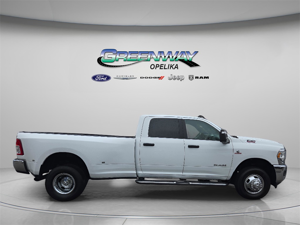 2024 RAM Ram 3500 Pickup Big Horn's photo