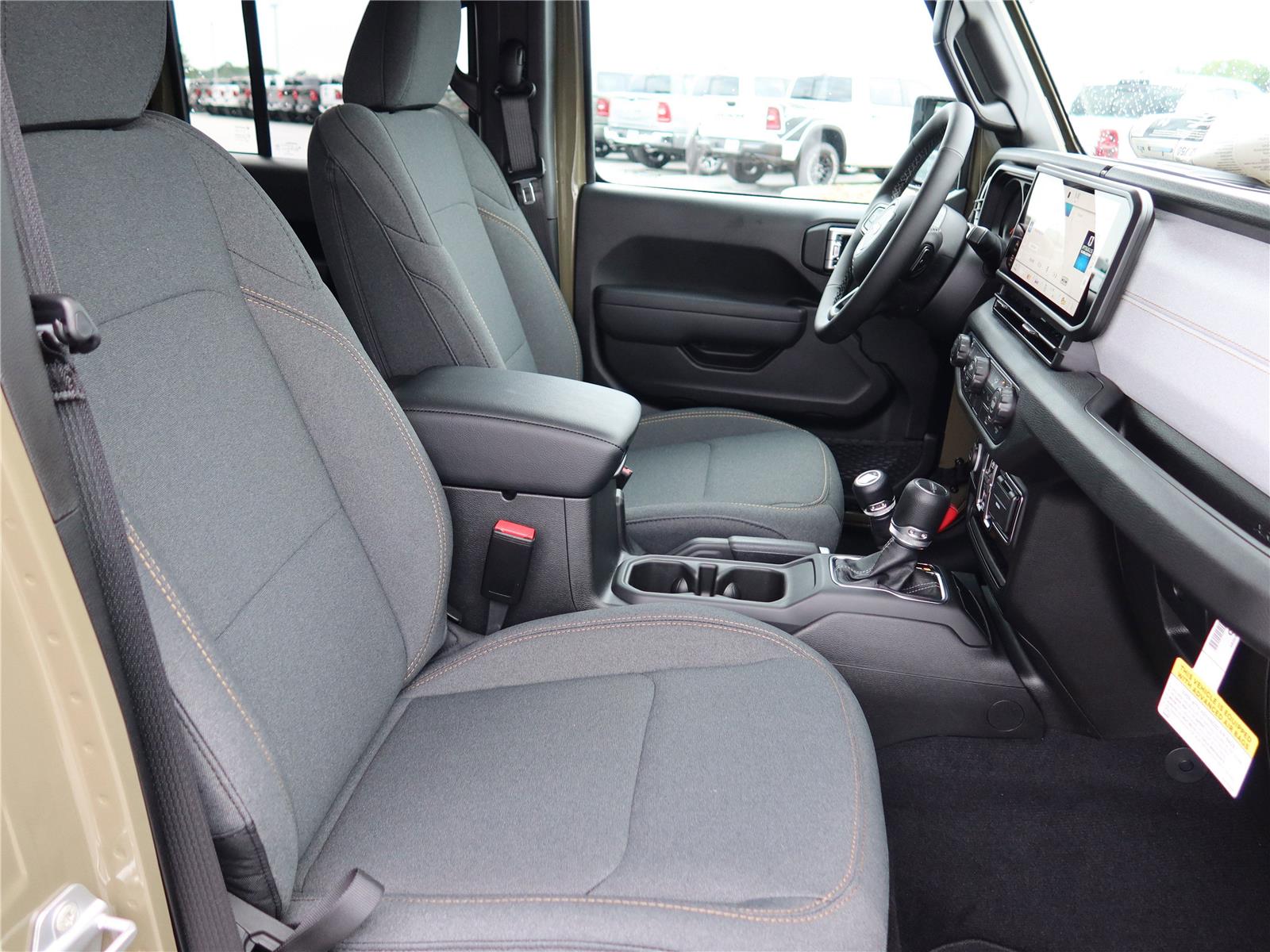 2025 Jeep Gladiator Sport S photo 4