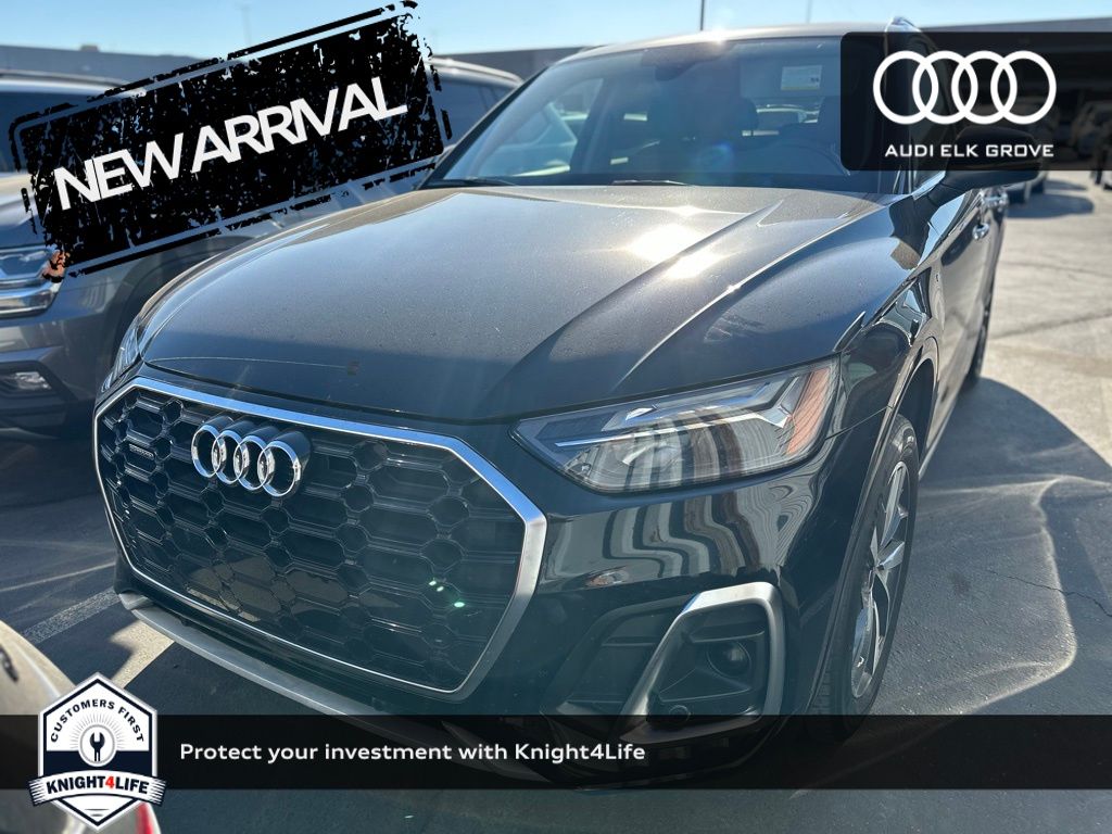 2023 Audi Q5 45 S line Premium photo 2