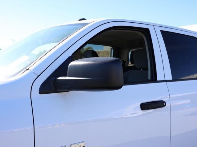 2023 Ram 1500 Classic Tradesman photo 12
