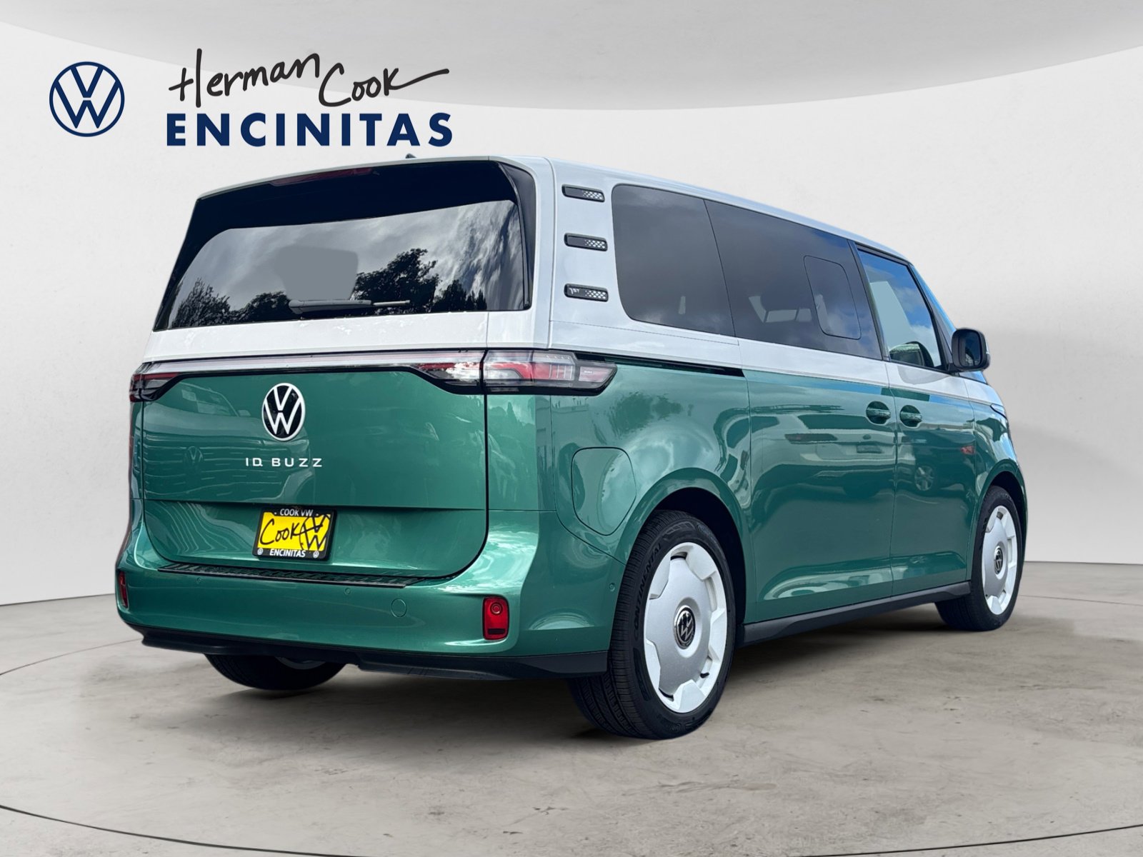 2025 Volkswagen ID. Buzz photo 4