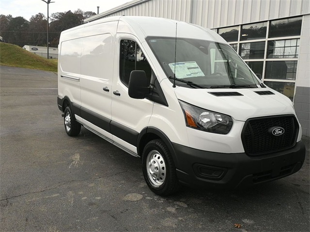 2026 Ford Transit Cargo photo 3
