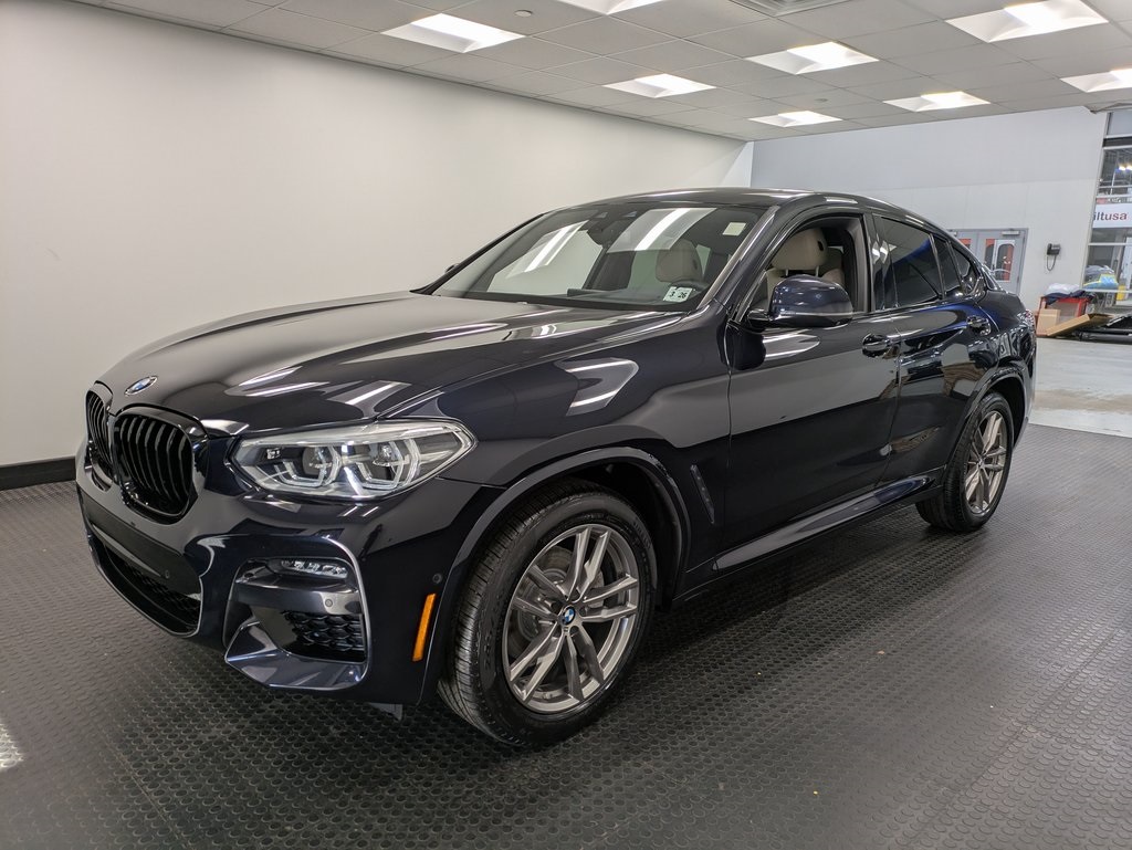 2021 BMW X4 M40i's photo