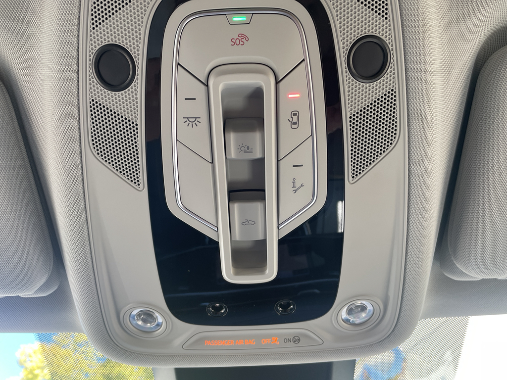 2025 Audi Q7 45 Premium Plus photo 33