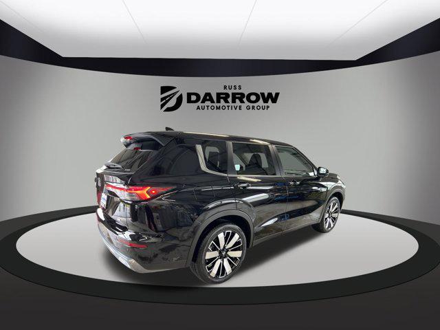 2025 Mitsubishi Outlander SE 2.5 S-AWC photo 3