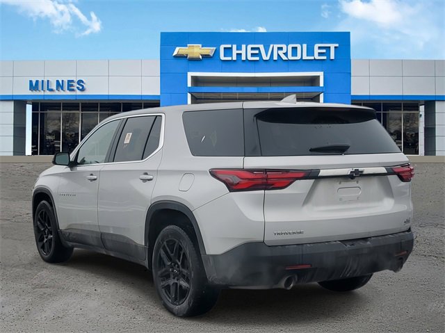 2022 Chevrolet Traverse LS photo 3