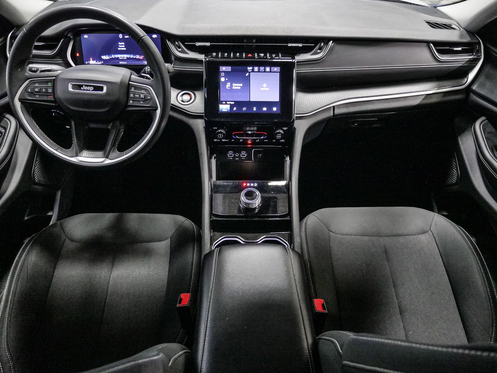 2023 Jeep Grand Cherokee Laredo Altitude photo 23