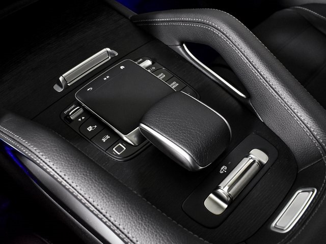 2026 Mercedes Benz GLS 450 4MATIC photo 13