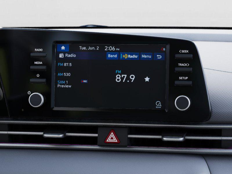2025 Hyundai Elantra SE photo 12