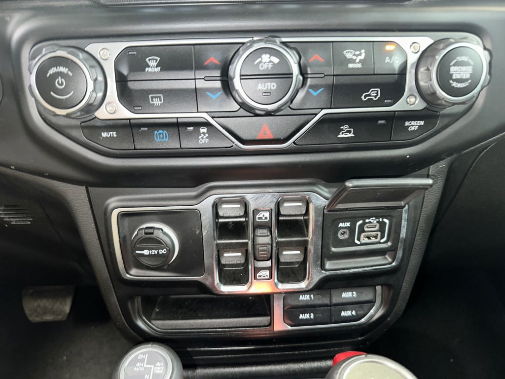 2022 Jeep Wrangler 4xe Unlimited Sahara photo 12