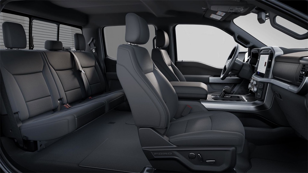 2025 Ford F-150 XLT photo 6