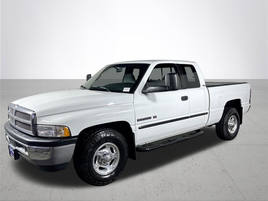 2000 Dodge Ram SLT photo 2