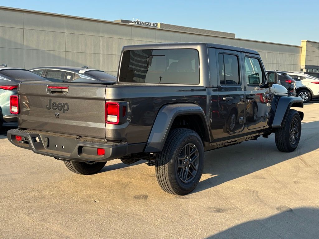 2025 Jeep Gladiator Sport S photo 3