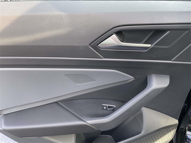 2025 Volkswagen Jetta 1.5T SE photo 9