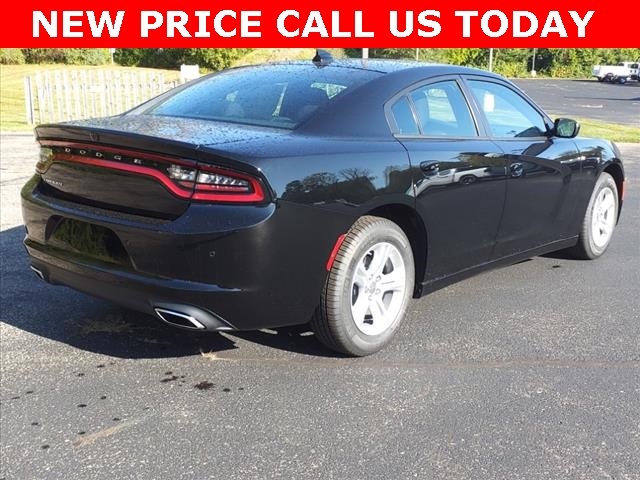 2023 Dodge Charger SXT photo 3