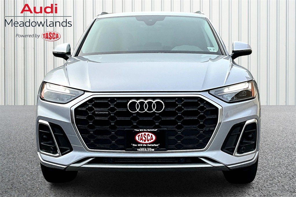 2023 Audi Q5 45 S line Premium photo 2